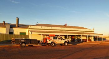 Birdsville Pub sm Birdsville Pub - Pindan Tours and 4WD Training